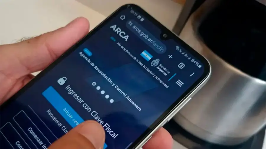 Adiós factura “M”, hola nuevas facturas “A”: qué cambia desde diciembre 2025